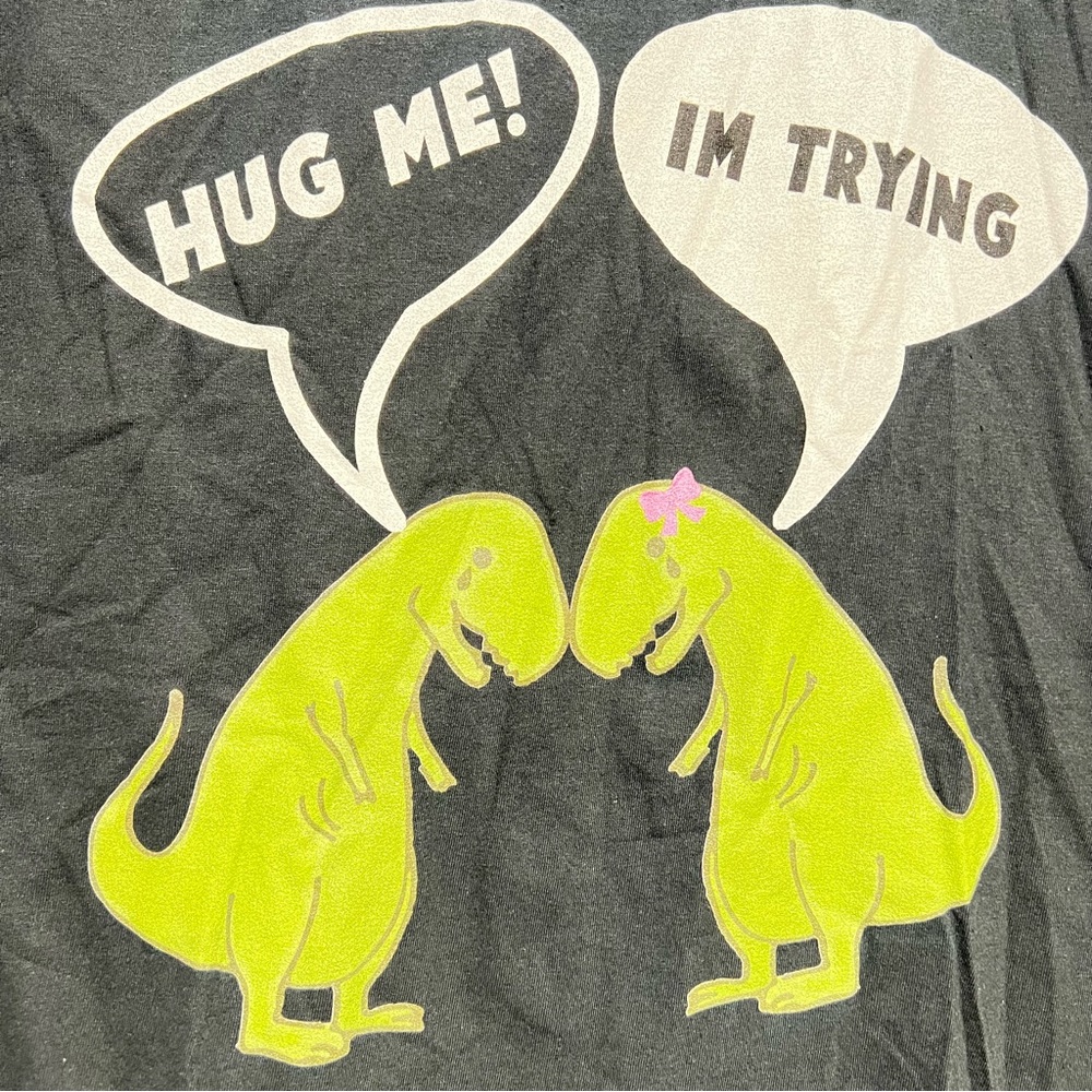 Graphics T shirt
Size M - Picture 6 of 6